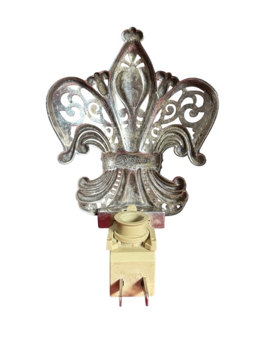Brighton Silver Fleur-de-Lis Wall Night Light Accent - Picture 2 of 7